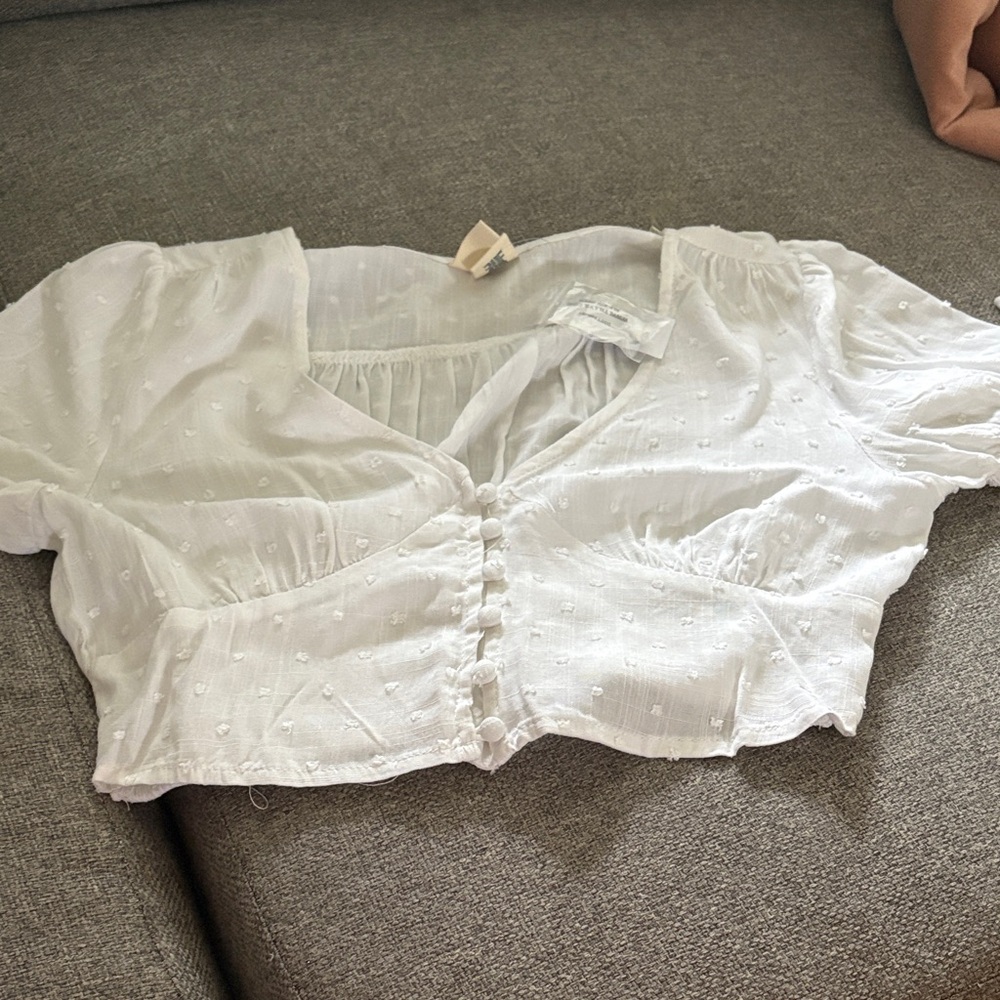 Sky and Sparrow White Textured Blouse